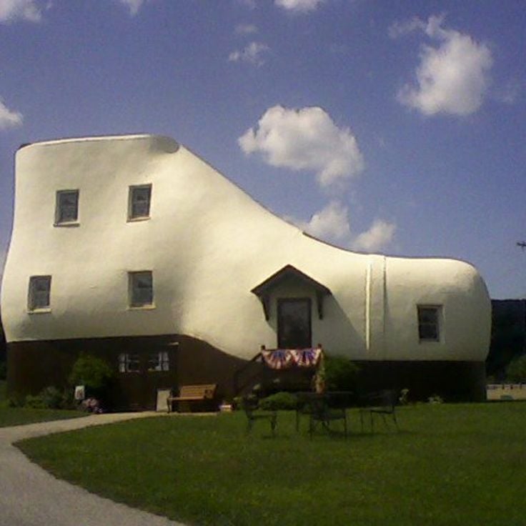 The Haines Shoe House