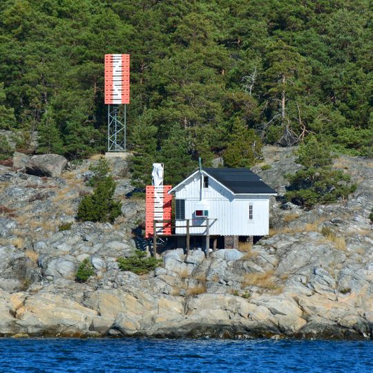 Klövholmen lighthouse