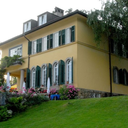 Villa Wladimir Turković und Bootshaus, Hotel Villa Rainer