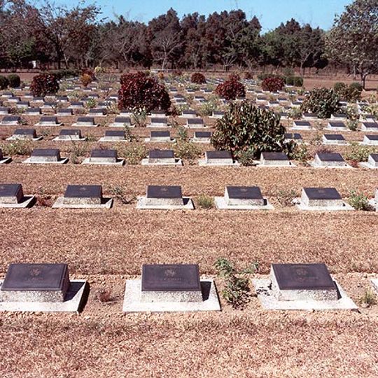 Erebegraafplaats Thanbyuzayat