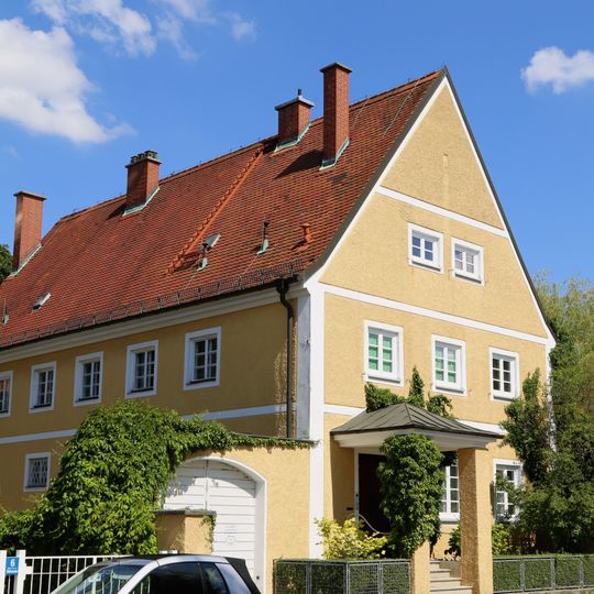 Satteldachbau