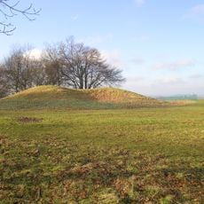A Neolithic barrow on Whiteleaf Hill, 50m east of Whiteleaf Cross