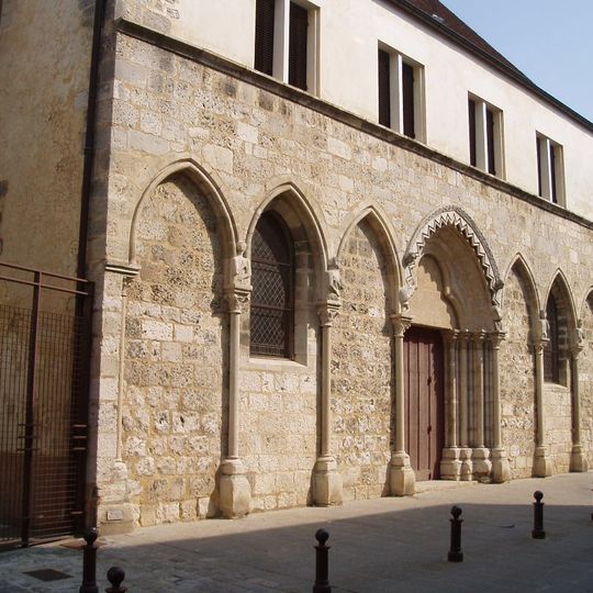 Hotel-Dieu de Brie-Comte-Robert