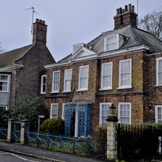 34 London Road