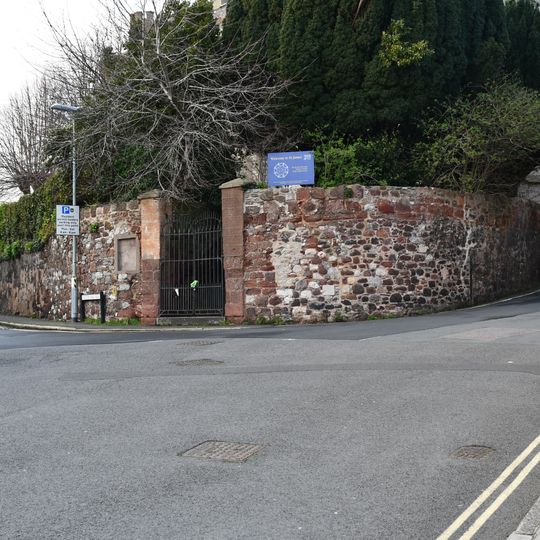 Churchyard Gates, Gate Piers And Walls To Church Of St James