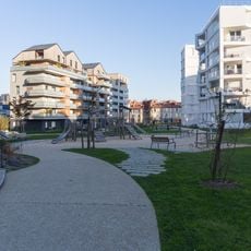 Square Madeleine Brès