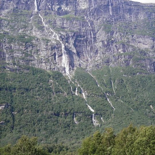 Vinnufossen