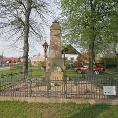 Pomník padlým v Hlušičkách