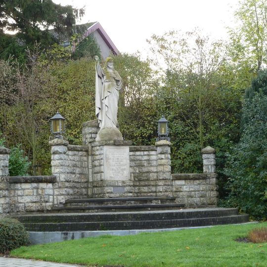 Statue of Sacred Heart of Jesus Christ