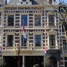 Westelijk Handelsterrein: dubbele pakhuisreeks