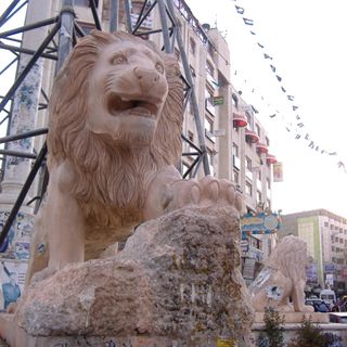 Al-Manara Square lion statues