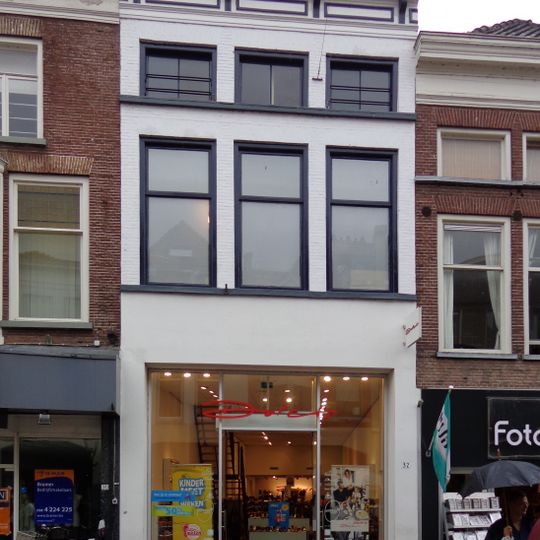 Oudestraat 32, Kampen