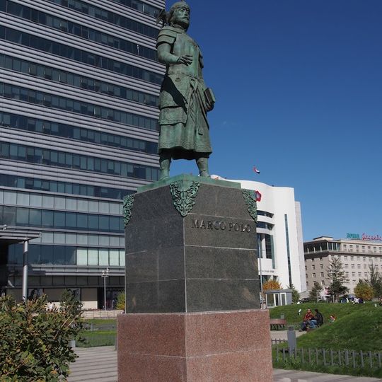 Statue of Marco Polo