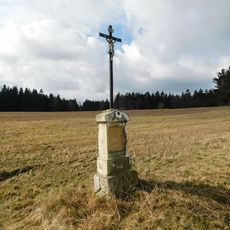 Kříž východně od Sázavy při cestě na Nový Rychnov