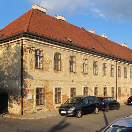 Wohnhaus, Oberes Neugebäude, ehem. Meierhof