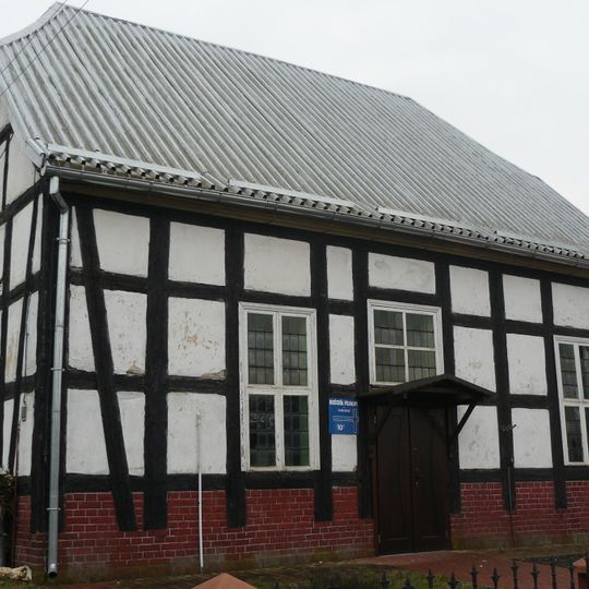 Kościół Matki Boskiej Królowej Polski w Chełście