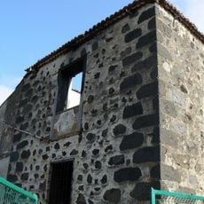 Casona de Fierro-Torres y Santa Cruz