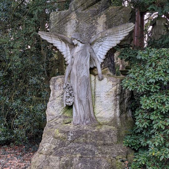 Grabstein für die Familie Pleuss