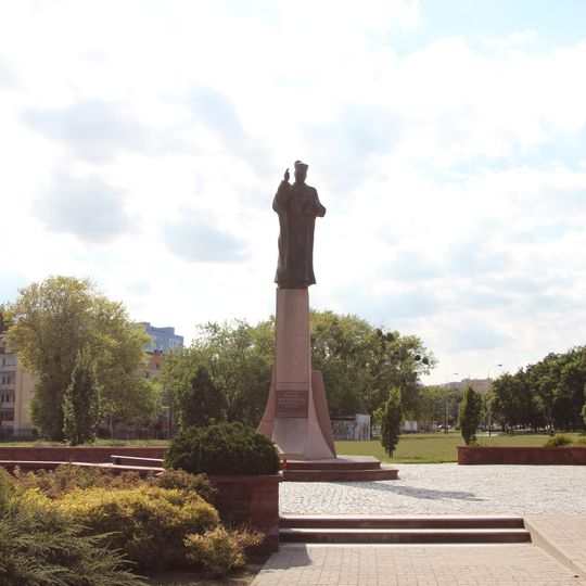 Pomnik Stefana Wyszyńskiego w Łodzi