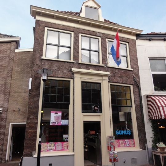 Westluidensestraat 3, Tiel