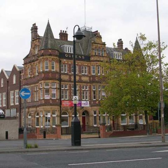 Queen's Hotel