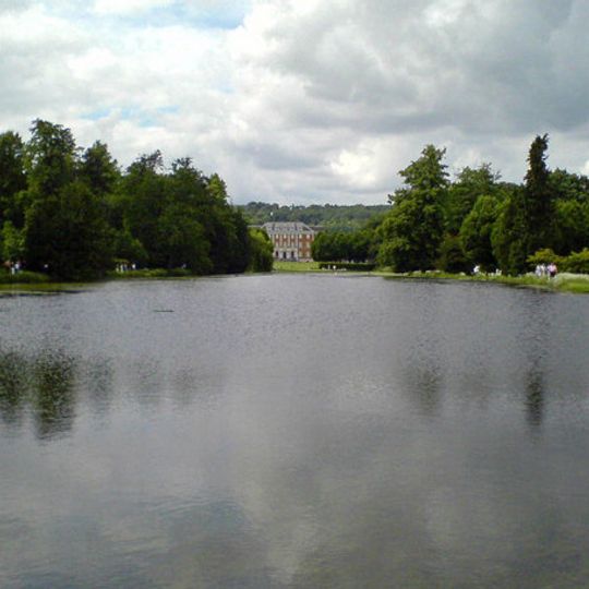 The Chatham Vase On East Side Of Lake Near Its South End