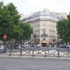 Place de l'École-Militaire