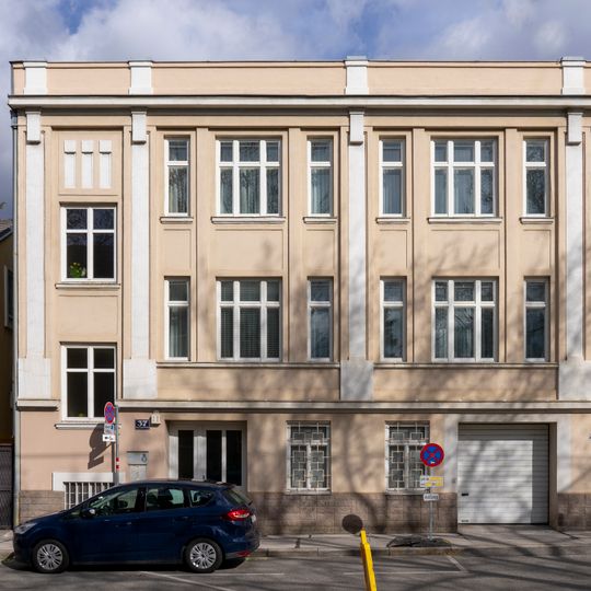 Miethaus Fasangartengasse 37