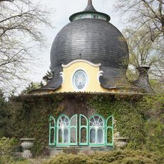 Kugelhaus (Sachgesamtheit) Hoyerswerdaer Straße 7