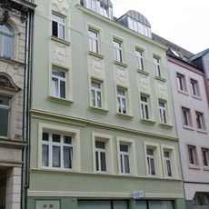 Wohn- und Geschäftshaus in geschlossener Bebauung Hauptstraße 53