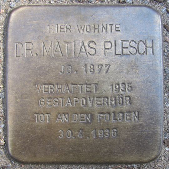 Stolperstein en memoria de Matias Plesch