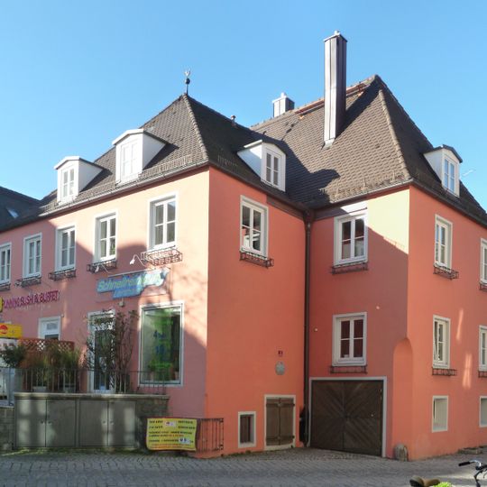 General-von-Nagel-Straße 1