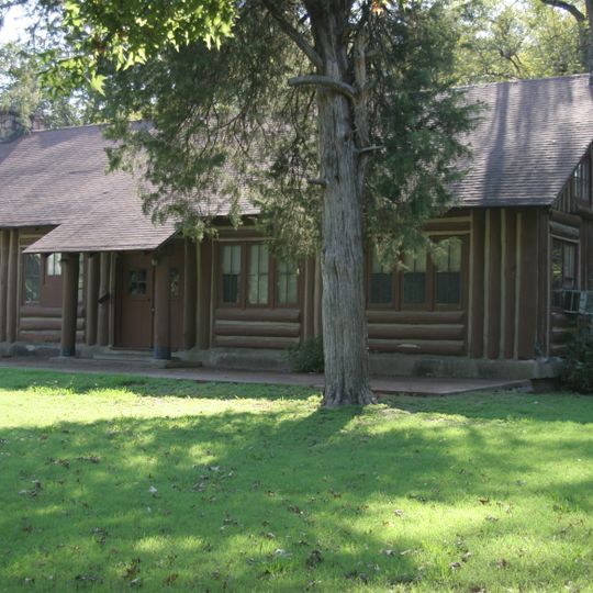 Newport American Legion Community Hut