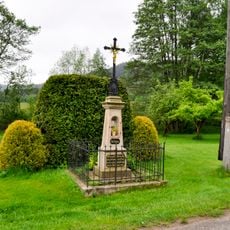 Cross at the west end of Křinice