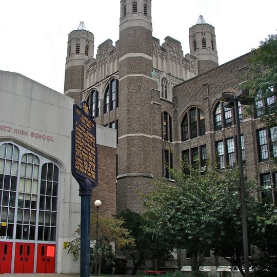 Simon Gratz High School