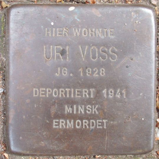 Stolperstein dedicated to Uri Voss