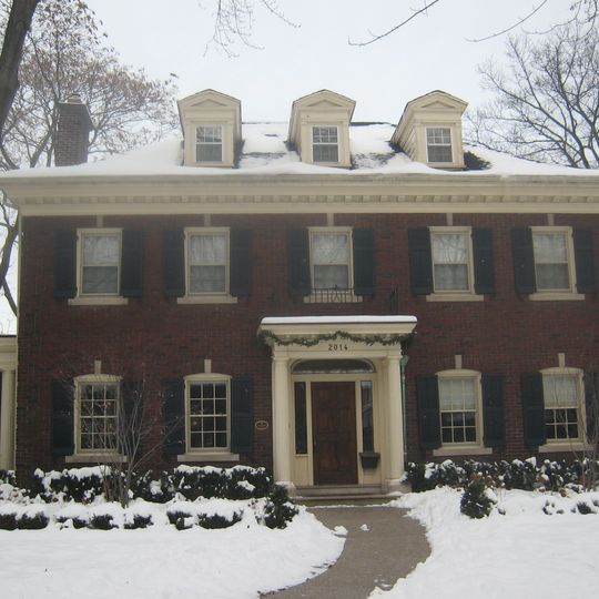 2014 Willistead Crescent