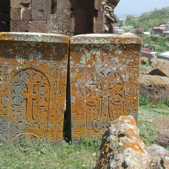 Խաչքար Աղաբի և Ջանի