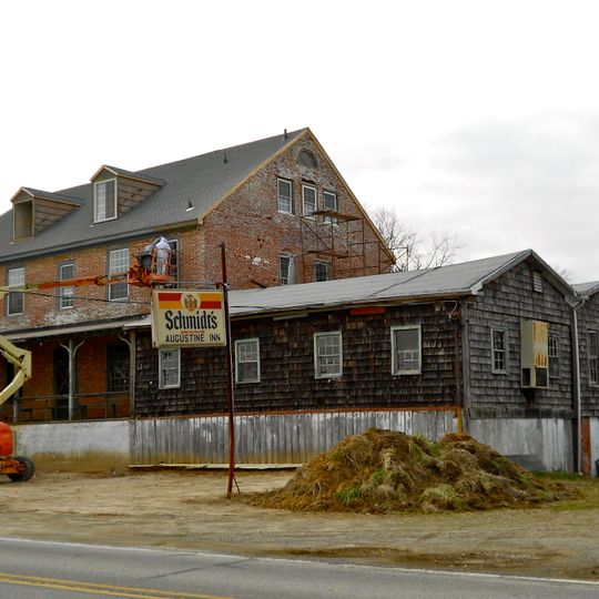 Augustine Beach Hotel