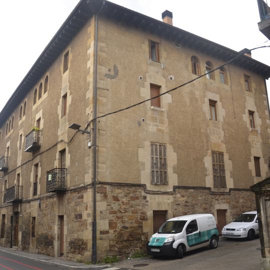 Sarria etxea
