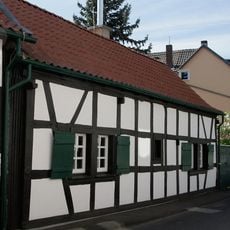 Basteistraße 33