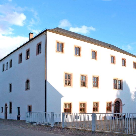 Manor Sitten