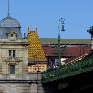Customs houses of bridges in Budapest