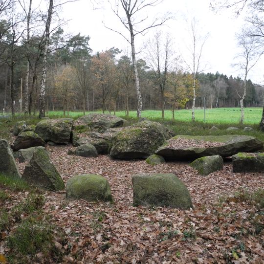 Großsteingräber bei den Düvelskuhlen