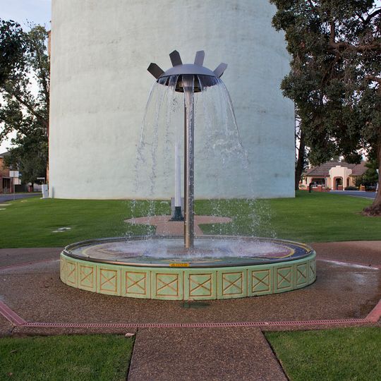 Chelmsford Place Promenade