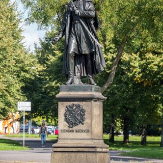 Theodor Körner monument Dresden by Ernst Hähnel