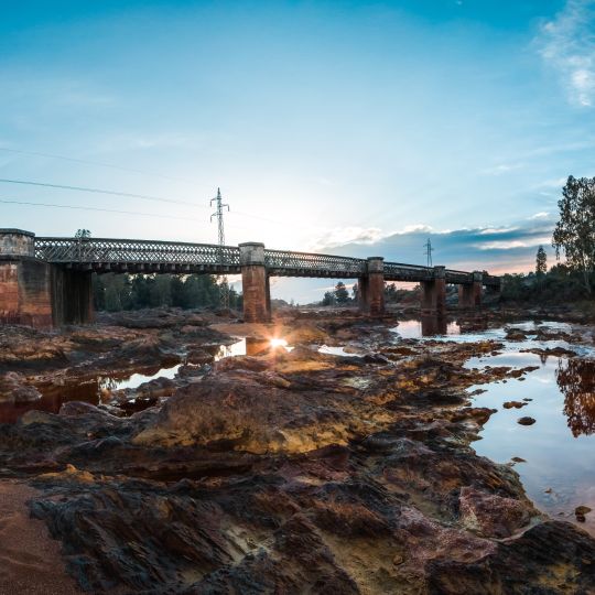 Puente del ferrocarril de Río Tinto sobre el Río Tinto en Las Mallas