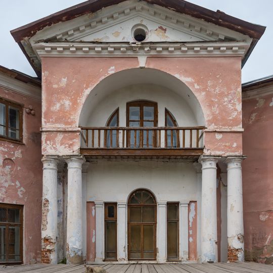 Главный дом