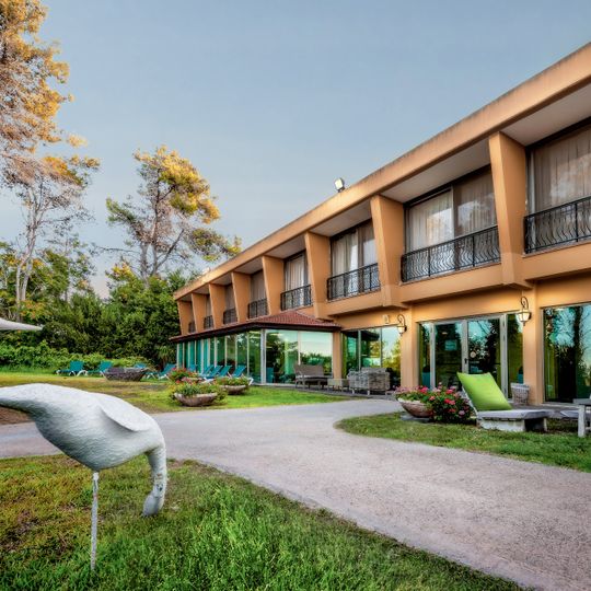 Hacienda Forest View Hotel