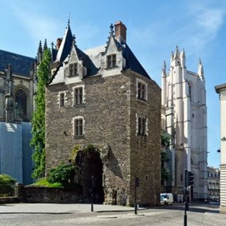 Porte Saint-Pierre